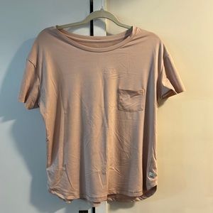 Vuori lux performance t-shirt